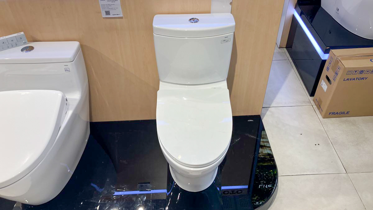 Bồn cầu 2 khối TOTO CS769DRT8 (CS769DT8) nắp đóng êm TC600VS 3 cs769drt8-xw-toto-banletaikho-2