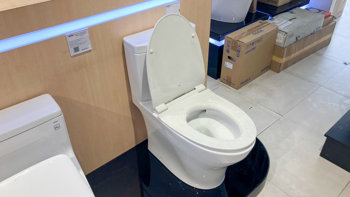 Bồn cầu 2 khối TOTO CS769DRT8 (CS769DT8) nắp đóng êm TC600VS 6 cs769drt8-xw-toto-banletaikho-5