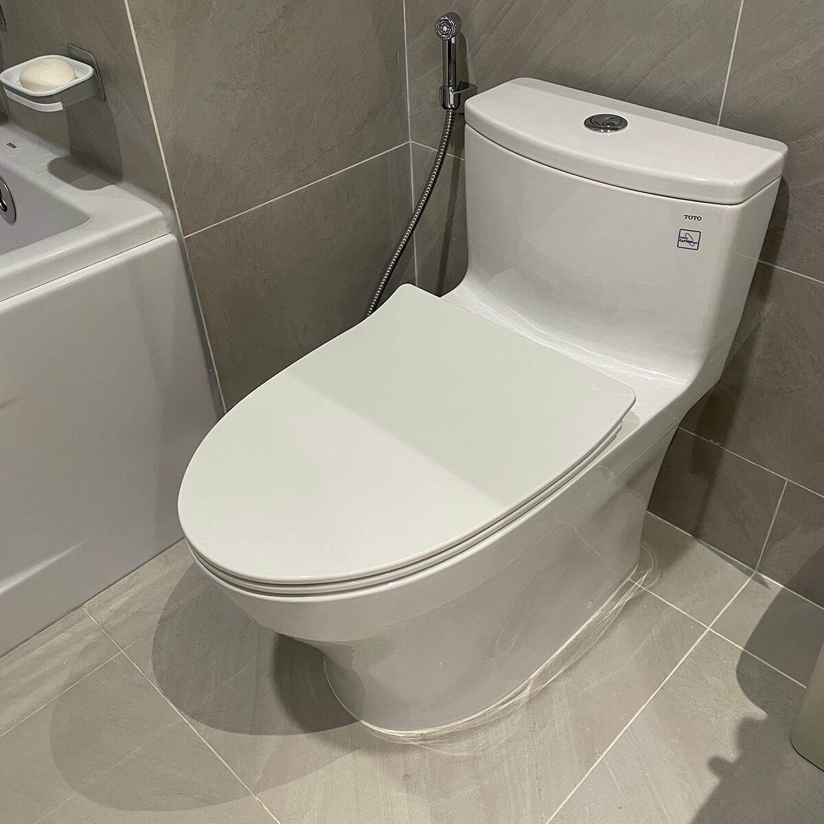 TOP 6 Mẫu Bồn Cầu TOTO 1 Khối Chính Hãng Đẹp, Bán Chạy Nhất 2026 12 ms885dt8-htt2