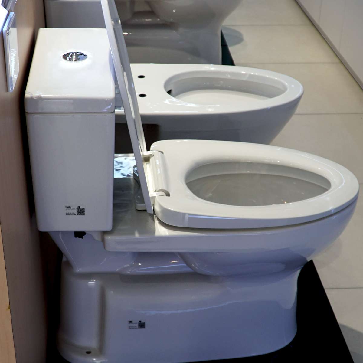 Bồn cầu 2 khối TOTO CS302DT10 nắp đóng êm TC395VS 7 cs302dt10-toto-banletaikho-6