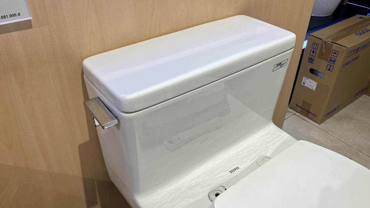 Bồn cầu 1 khối TOTO MS188VKT2 T53P100VR nắp đóng êm TC393VS 7 ms188vkt2-xw-t53p100vr-toto-banletaikho-5