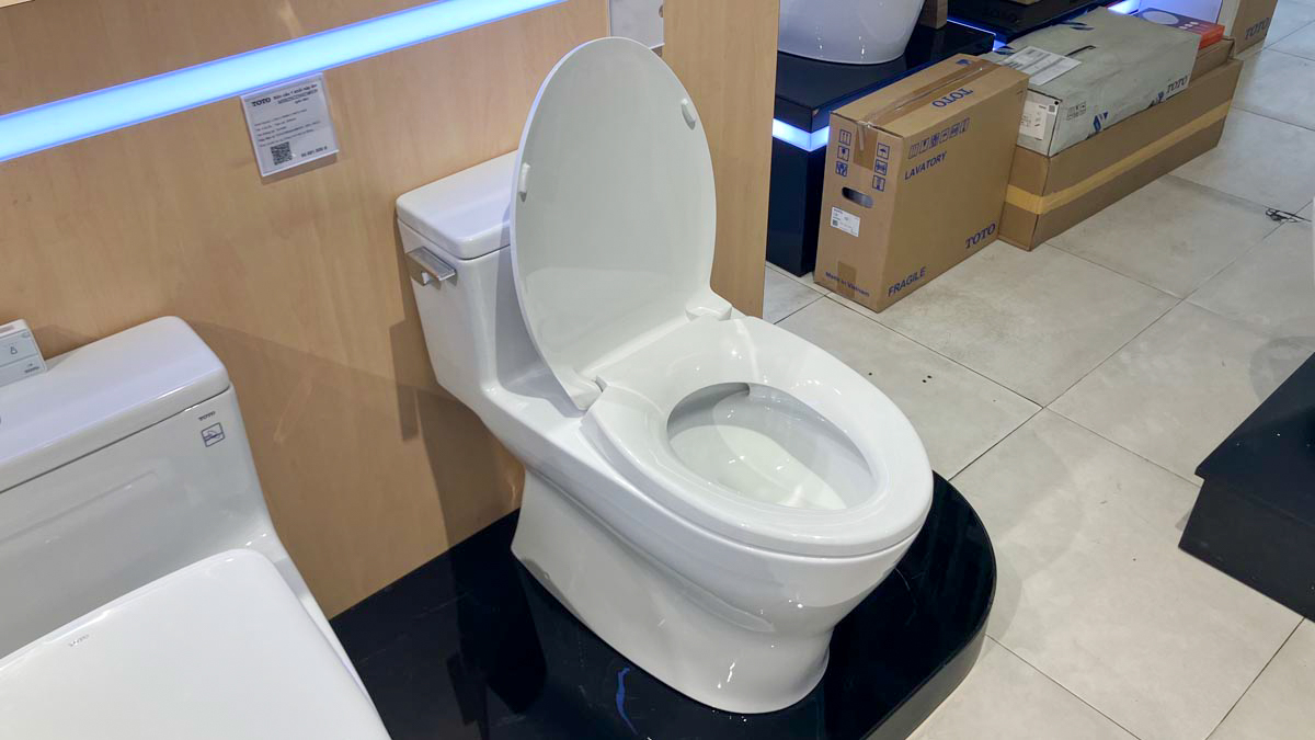 Bồn cầu 1 khối TOTO MS188VKT2 T53P100VR nắp đóng êm TC393VS 8 ms188vkt2-xw-t53p100vr-toto-banletaikho-6