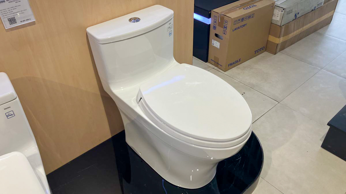 Bồn cầu 1 khối TOTO MS885DT2 nắp đóng êm TC393VS 2 ms885dt2-xw-toto-banletaikho-2